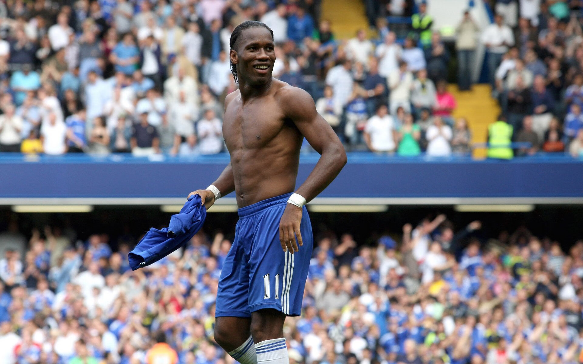 圣保罗在2024年南美杯中止步半决赛，遗憾出局，巴西圣保罗杯